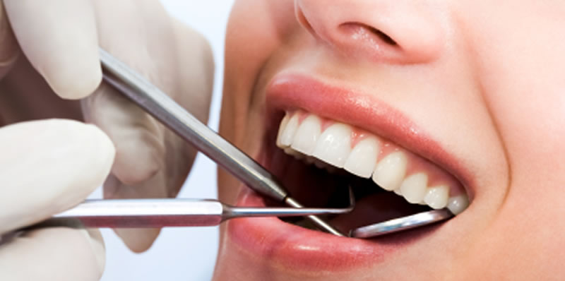 Cosmetic dentist in Cabbagetown, Toronto - Parliament Street Dentistry
